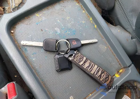 2003 Honda Odyssey Ex-L from USA, damaged, VIN 5FNRL18953B139506